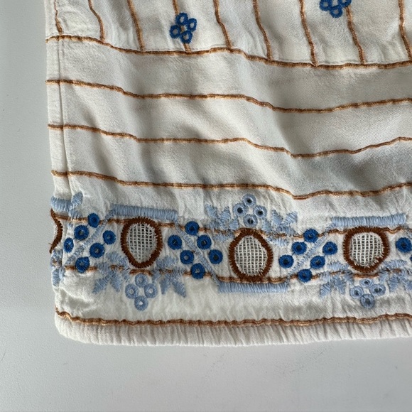 J. JILL “Lilah” Embroidered Sleeveless Tank Blouse V-Neck Boho Tasseles - Picture 9 of 14